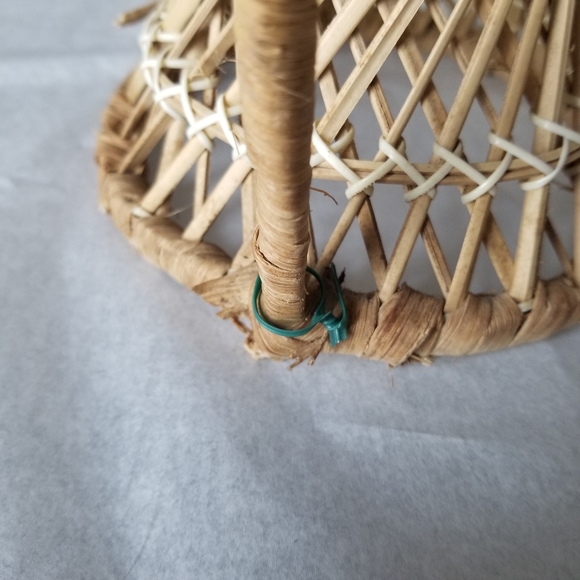 Vintage Rattan Peacock Wicker Plant Stand - Picture 7 of 7